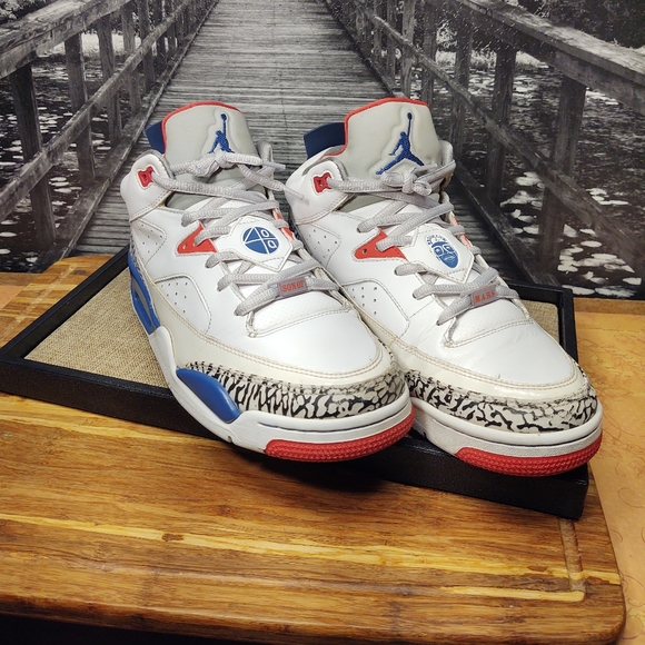 air jordan son of mars low true blue